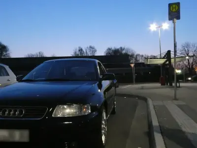 Gebraucht Audi A3 131 PS (96 kW) 2001 Schwarz Kleinwagen