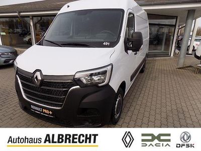 Mineralweiß Gebraucht 2022 Renault Master Basis Van | 33.990 €