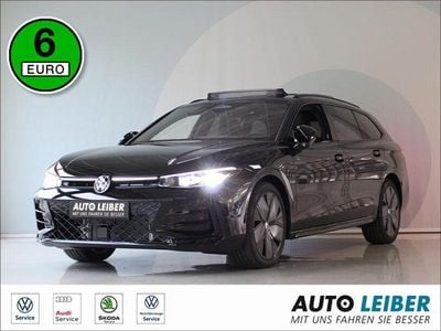 Gebraucht VW Passat R-line 193 PS (141 kW) 2025 Grenadillschwarz metallic Kombi