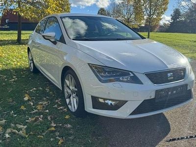 Weiß Gebraucht 2017 Seat Leon SC FR Kleinwagen | 11.385 € (Fairer Preis)