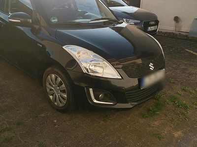 Schwarz Gebraucht 2014 Suzuki Swift Comfort Kleinwagen | 3.950 € (Fairer Preis)