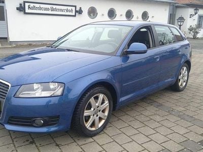 Blau Gebraucht 2009 Audi A3 Attraction Limousine | 3.950 € (Guter Preis)