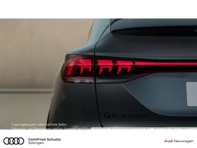 Neu Audi Q6 Sportback e-tron Performance 225 kW (306 PS) 2026 Grau SUV