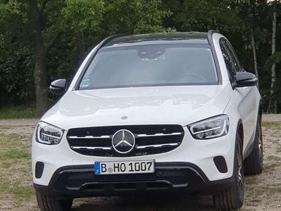 Usata Mercedes GLC220 194 CV (142 kW) 2019 Bianco SUV