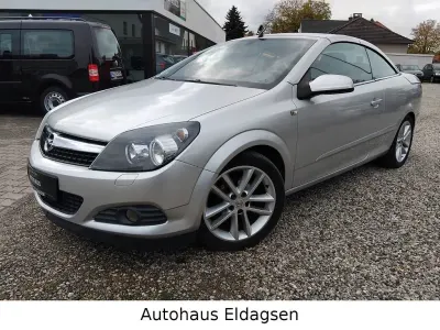 Gebraucht Opel Astra Cabriolet Edition+ 116 PS (85 kW) 2008 Silber Cabrio