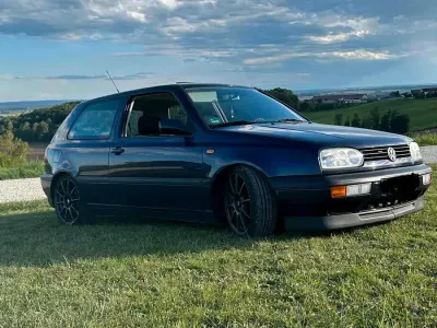 Gebraucht VW Golf III Edition 75 PS (55 kW) 1996 Violet