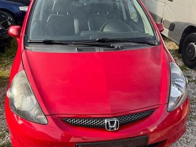 Gebraucht Honda Jazz 78 PS (57 kW) 2006 Rot Kleinwagen