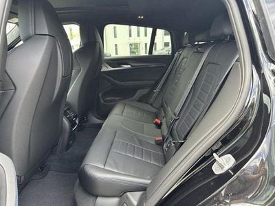 Usata BMW X4 M 340 CV (250 kW) 2025 Nero SUV