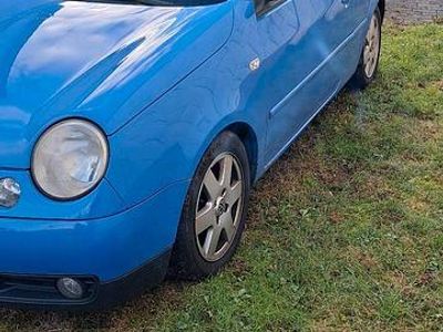 Blau Gebraucht 2002 VW Lupo Kleinwagen | 1.000 € (Fairer Preis)