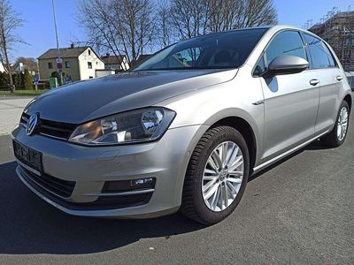Gebraucht VW Golf VII Cup 110 PS (80 kW) 2014 Tungsten silver metallic Limousine