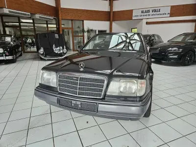 Brugt Mercedes E220 Sportline 150 HK (110 kW) 1994 Sort Cabriolet