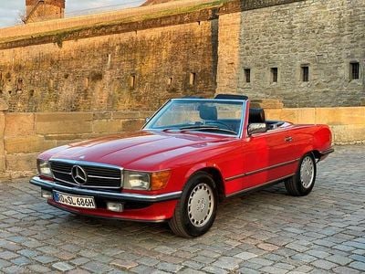 Usata Mercedes SL500 245 CV (180 kW) 1986 Rosso Cabrio