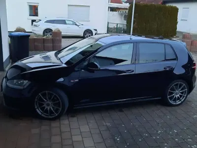 Gebraucht VW Golf VII GTI 220 PS (161 kW) 2013 Schwarz Limousine