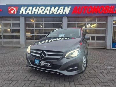 Gebraucht Mercedes B180 109 PS (80 kW) 2017 Mountaingrau Van / Kleinbus