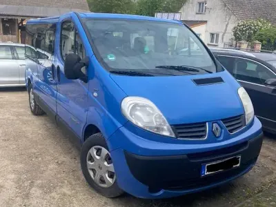 Gebraucht Renault Trafic 114 PS (83 kW) 2014 Blau Van / Kleinbus
