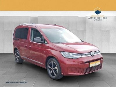 Gebraucht VW Caddy Style 116 PS (85 kW) 2024 Rot Van / Kleinbus