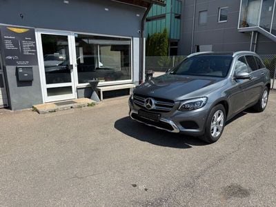 Mercedes GLC300