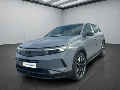 Neu Opel Grandland X 145 PS (106 kW) 2026 Grau SUV