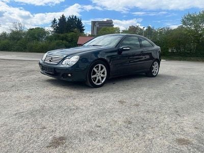 Usado Mercedes CL200 163 HP (119 kW) 2005 Preto Coupé