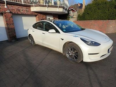 Gebraucht Tesla Model 3 Long Range AWD 366 kW (498 PS) 2022 Weiß Limousine