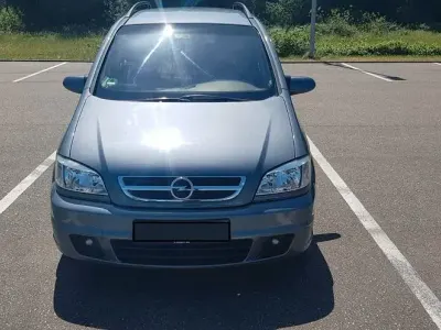 Gebraucht Opel Zafira 147 PS (108 kW) 2005 Grau Van / Kleinbus