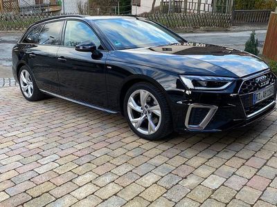 Gebraucht Audi A4 S-Line 150 PS (110 kW) 2019 Schwarz Kombi