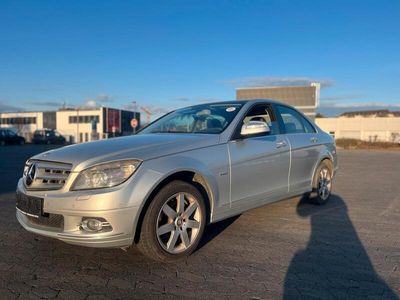 Mercedes C280