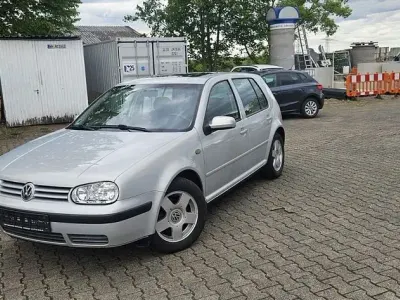 Brugt VW Golf III Highline 101 HK (74 kW) 1999 Sølv Sedan