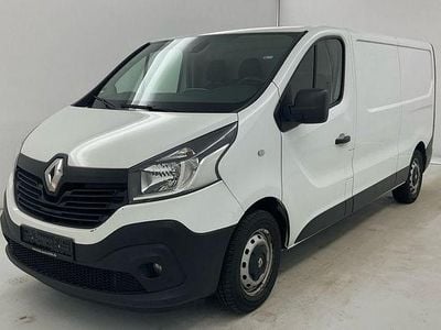 Usado Renault Trafic Komfort 145 HP (106 kW) 2019 Branco Monovolume