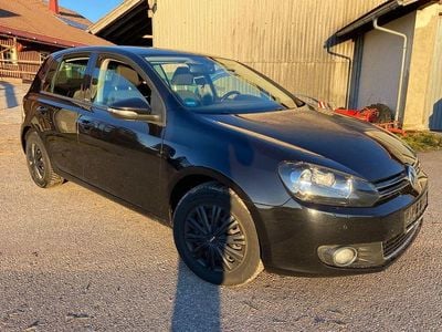 Second-hand VW Golf VI Style 105 CP (77 kW) 2011 Negru Hatchback