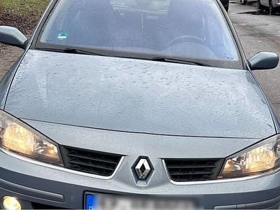 Gebraucht Renault Laguna II 130 PS (95 kW) 2005 Blau Kleinwagen