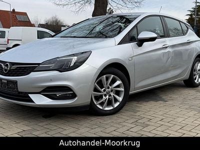 Gebraucht Opel Astra Edition 122 PS (89 kW) 2020 Silber Limousine