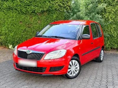 Gebraucht Skoda Roomster Plus Edition 75 PS (55 kW) 2011 Rot Van / Kleinbus