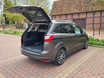 Second-hand Ford C-MAX Titanium 150 CP (110 kW) 2015 Gri Monovolum
