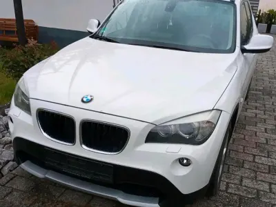 Gebraucht BMW X1 140 PS (102 kW) 2010 Weiß SUV