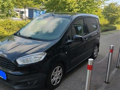 Ford Courier