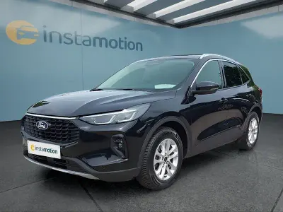 Gebraucht Ford Kuga Titanium 186 PS (136 kW) 2024 Schwarz SUV