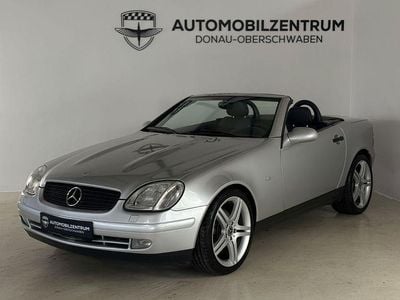 Gebraucht Mercedes SLK230 193 PS (141 kW) 1999 Silber Cabrio