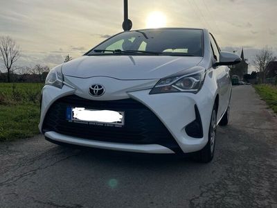 gebraucht Toyota Yaris 1,0 Rückfahrkamera Klima