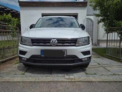 Weiß Gebraucht 2019 VW Tiguan IQ Drive SUV | 19.500 € (Fairer Preis)