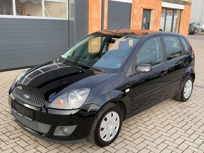 Gebraucht Ford Fiesta Style 80 PS (58 kW) 2008 Schwarz Kleinwagen