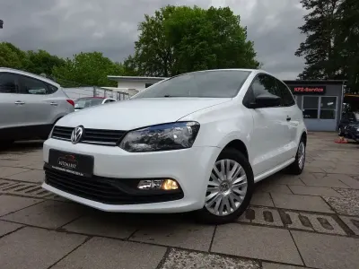 Gebraucht VW Polo Trendline 75 PS (55 kW) 2014 Weiß Kleinwagen