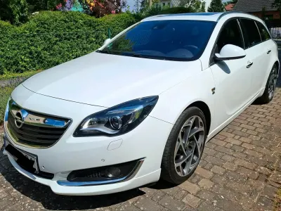Gebraucht Opel Insignia OPC 170 PS (125 kW) 2015 Weiß Kombi