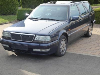 Gebraucht Lancia Thema 171 PS (125 kW) 1992 Blau Kombi