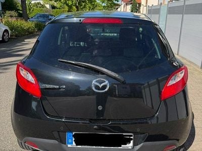 Begagnad Mazda 2 Sendo 84 HK (61 kW) 2014 Svart Sedan