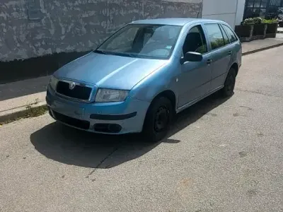 Usata Skoda Fabia 64 CV (47 kW) 2007 Grigio Station wagon