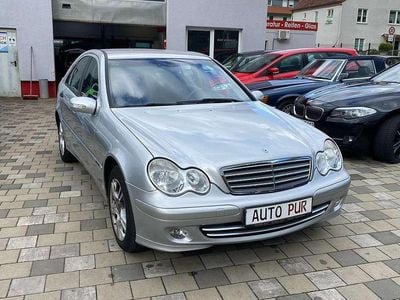 Second-hand Mercedes C180 143 CP (105 kW) 2004 Argintiu Berlinǎ