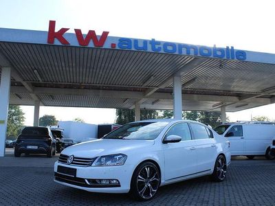 Weiß Gebraucht 2011 VW Passat Highline Limousine | 10.900 € (Fairer Preis)