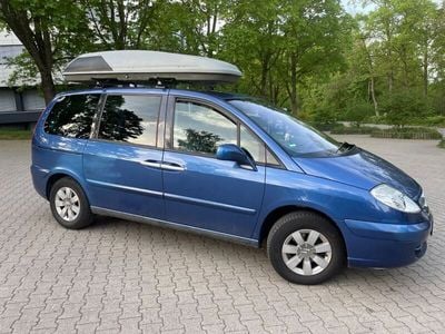 Citroën C8