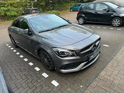 Gebraucht Mercedes CLA180 AMG line 122 PS (89 kW) 2018 Silber Limousine